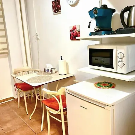 Cozy And Clean Apartment, Near National Arena Apartment *