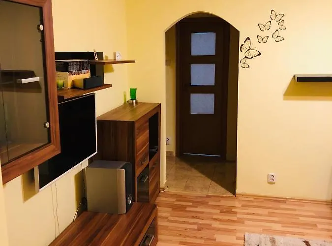 Cozy And Clean Apartment, Near National Arena * Bucharest